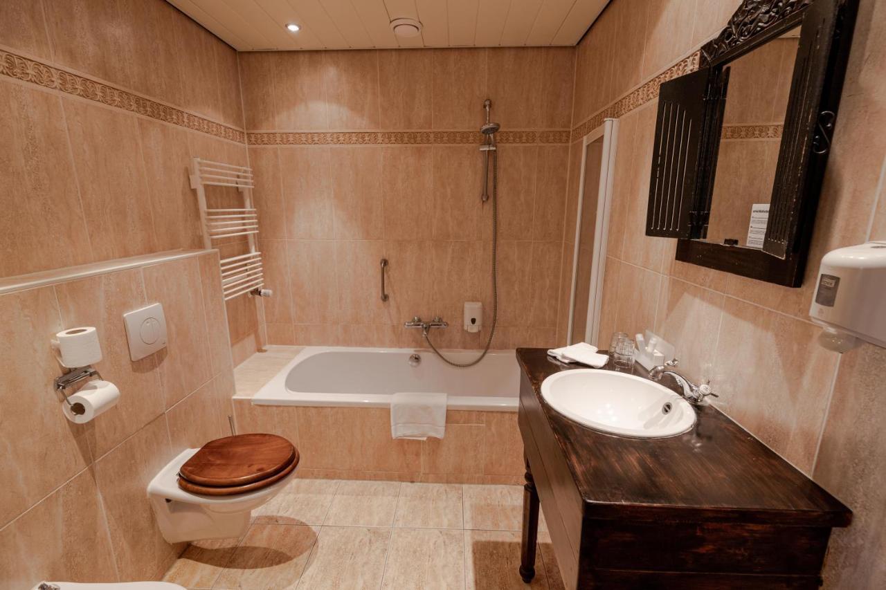 Amicitia Hotel סנייק מראה חיצוני תמונה