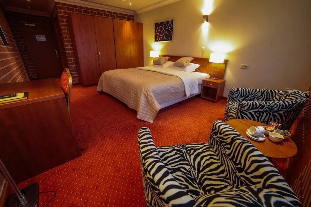 Amicitia Hotel סנייק מראה חיצוני תמונה